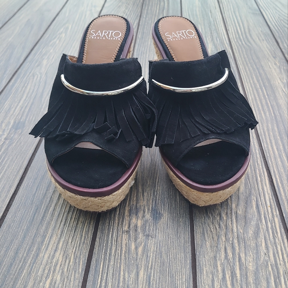 Franco Sarto black velvet wedge sandals with fringe (size 6)